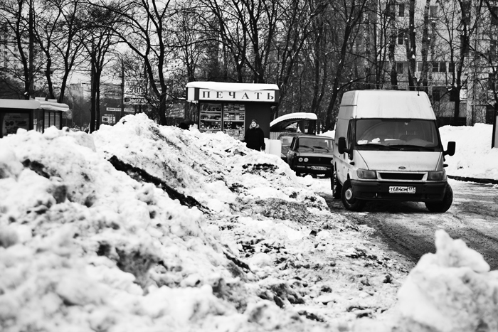 снег, Москва.