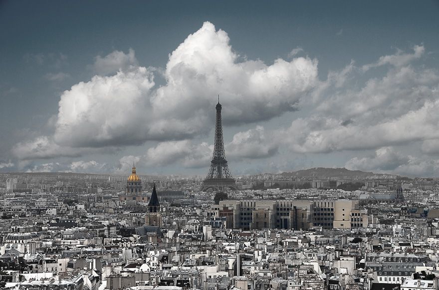 В Париже облачно
