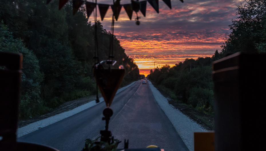 Вперед, на запад