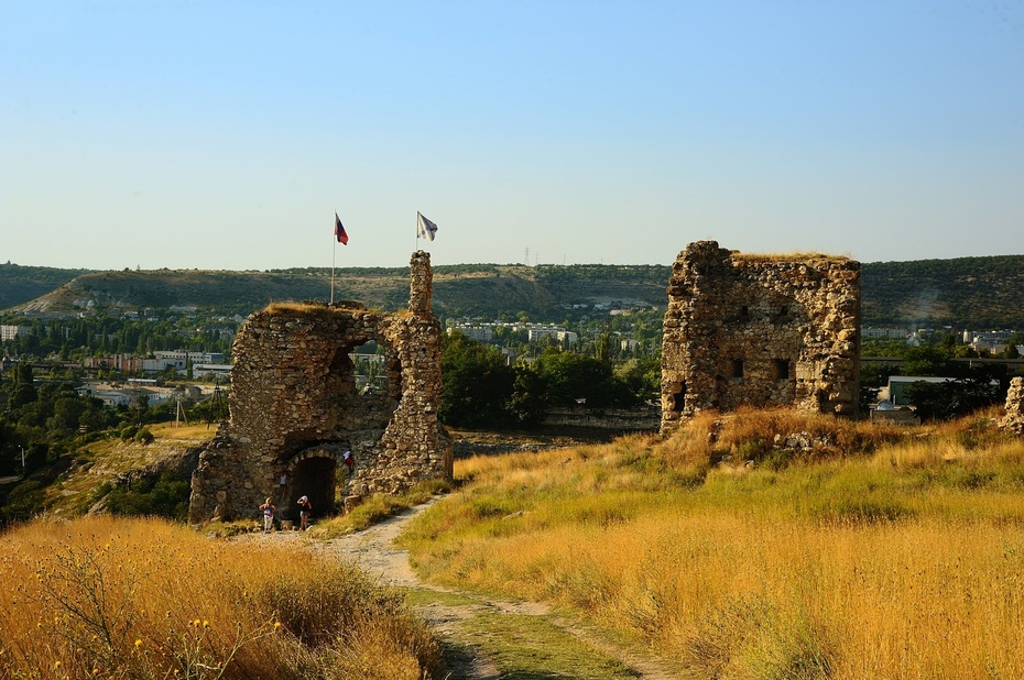 Крепость Каламита. Пещерный город Инкерман. Крым